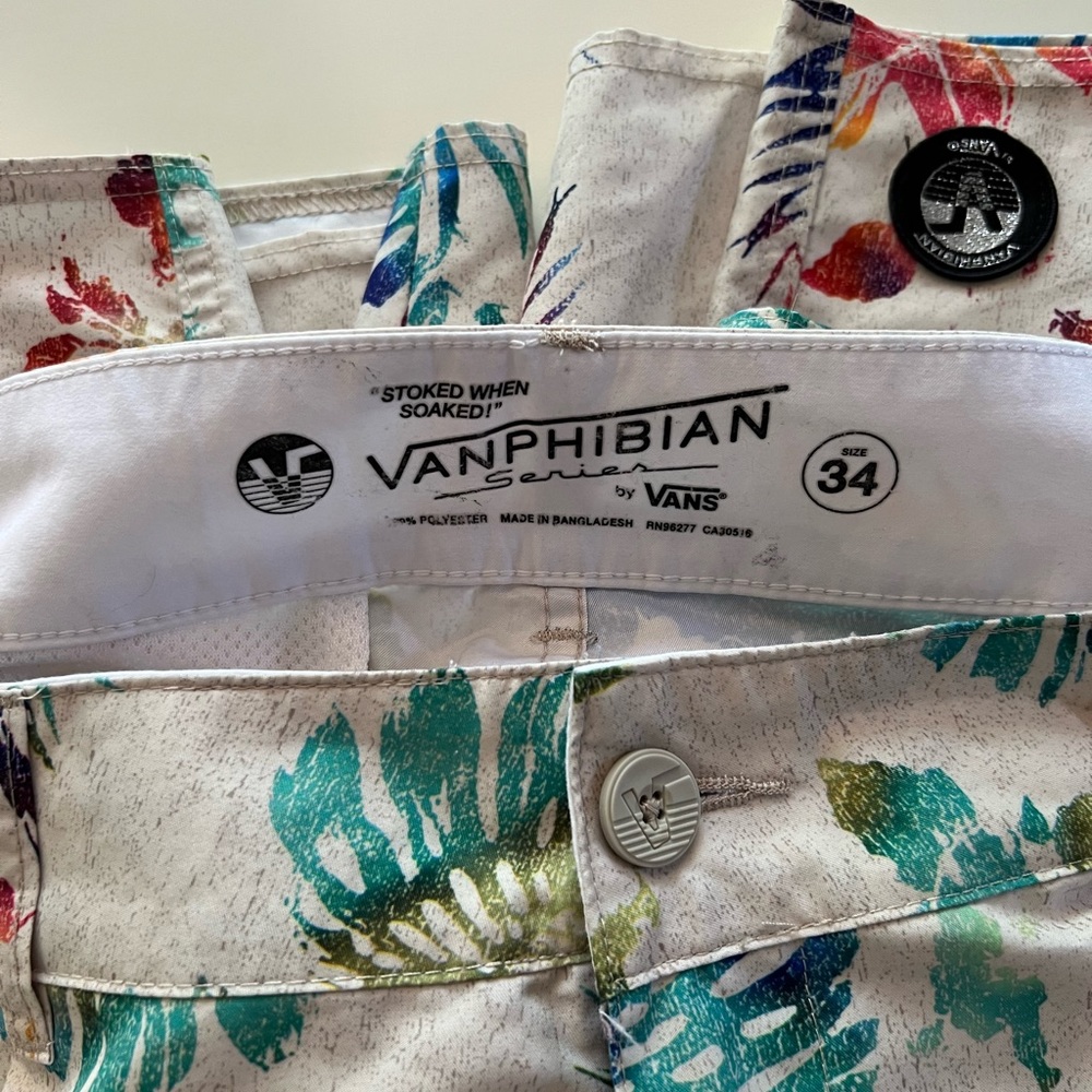 Vans board shorts